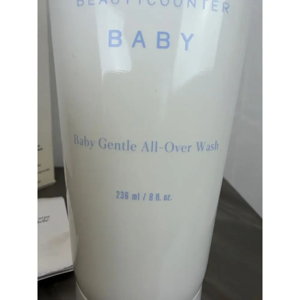 BeautyCounter Beauty Counter Baby 8oz Baby Gentle All Over Wash Sealed 236ml